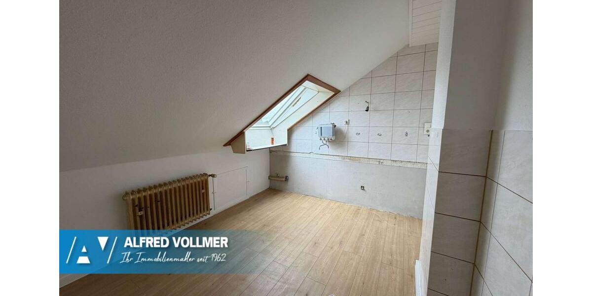 Dachgeschoßwohnung Wuppertal Gemarkung Barmen - 3 Zimmer, 68 m&sup2;, 510&euro; | Angebot:26666108