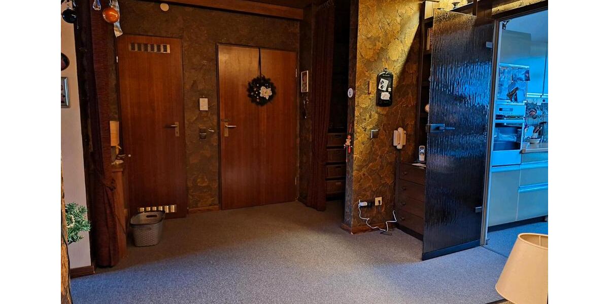 Erdgeschoßwohnung Oberhausen Schmachtendorf - 3 Zimmer, 98 m&sup2;, 279.000&euro; | Angebot:25843559