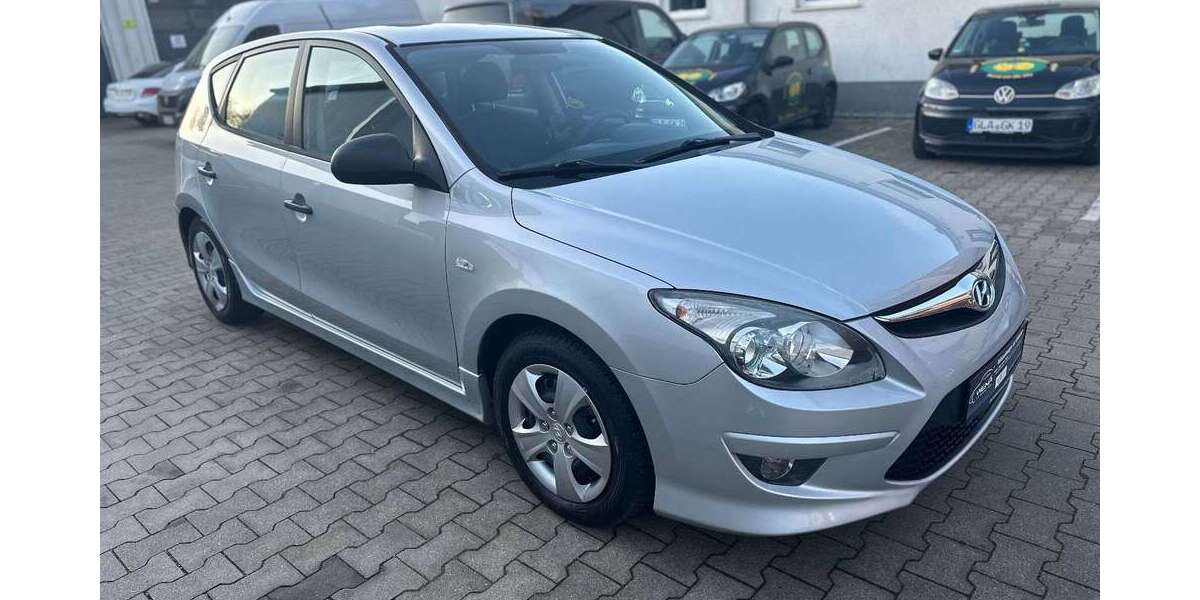 Hyundai i30 130.000 km 4.490 &euro; Gladbeck 45968