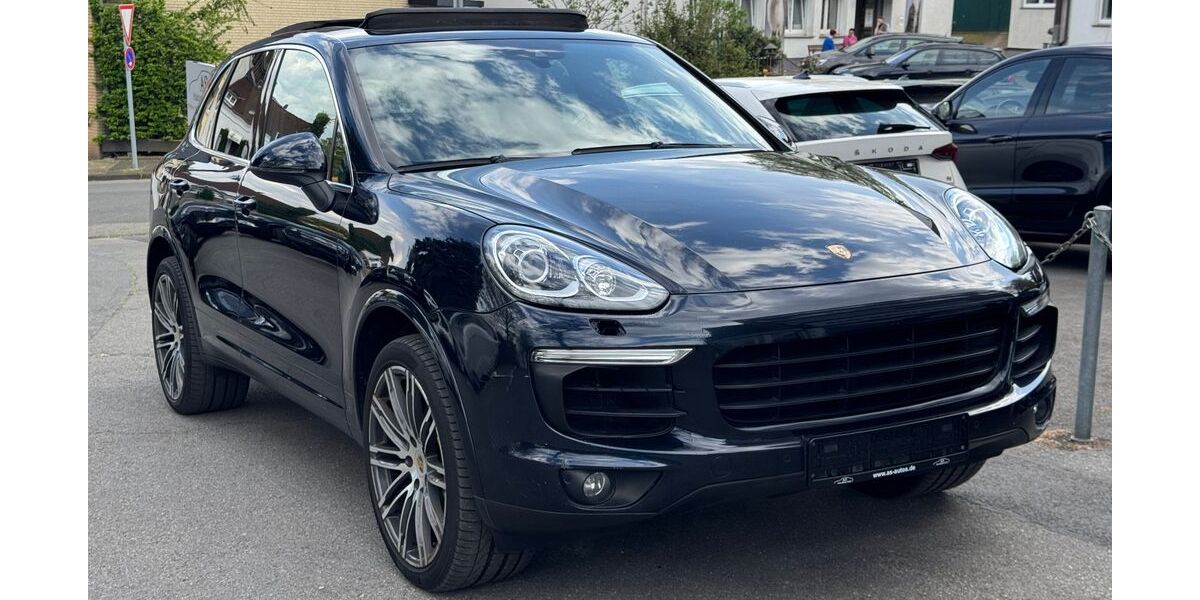 Porsche Cayenne 242.900 km 18.900 &euro; Mülheim an der Ruhr 45478