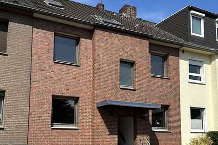 Haus zum Kaufen in Recklinghausen 289.000 € 178.68 m² 8 zimmer