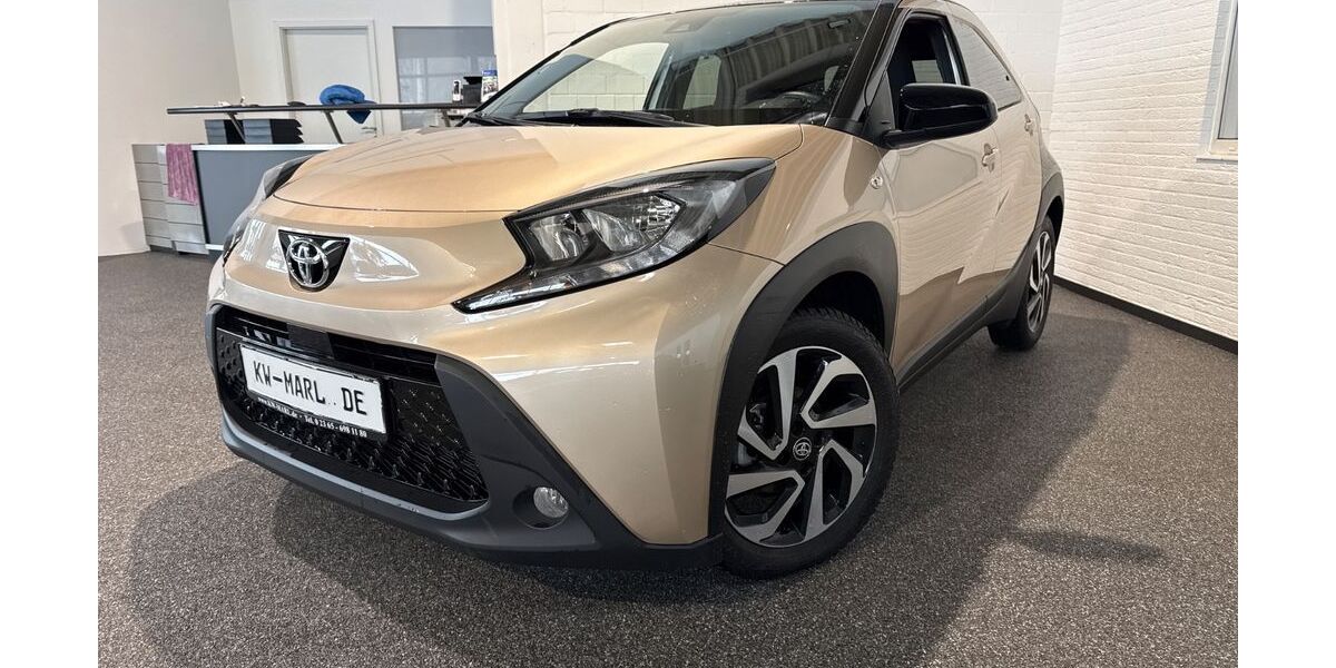 Toyota Aygo (X) 9.795 km 15.990 &euro; Marl/Recklinghausen 45770