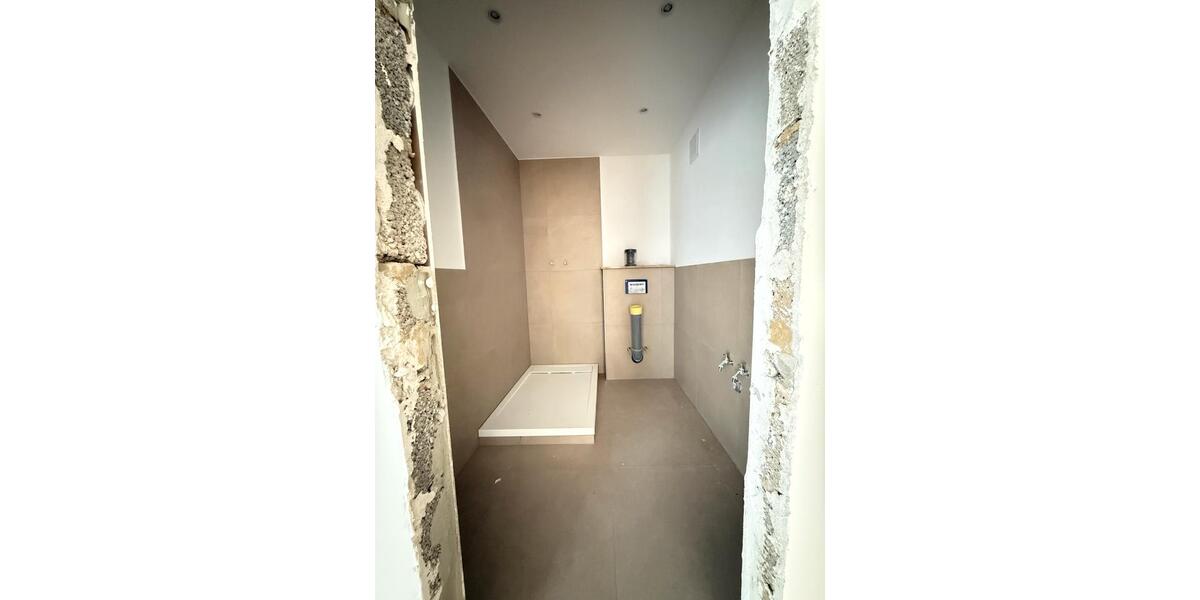 Etagenwohnung Wuppertal Lichtenplatz - 3 Zimmer, 100 m&sup2;, 1.490&euro; | Angebot:26372701