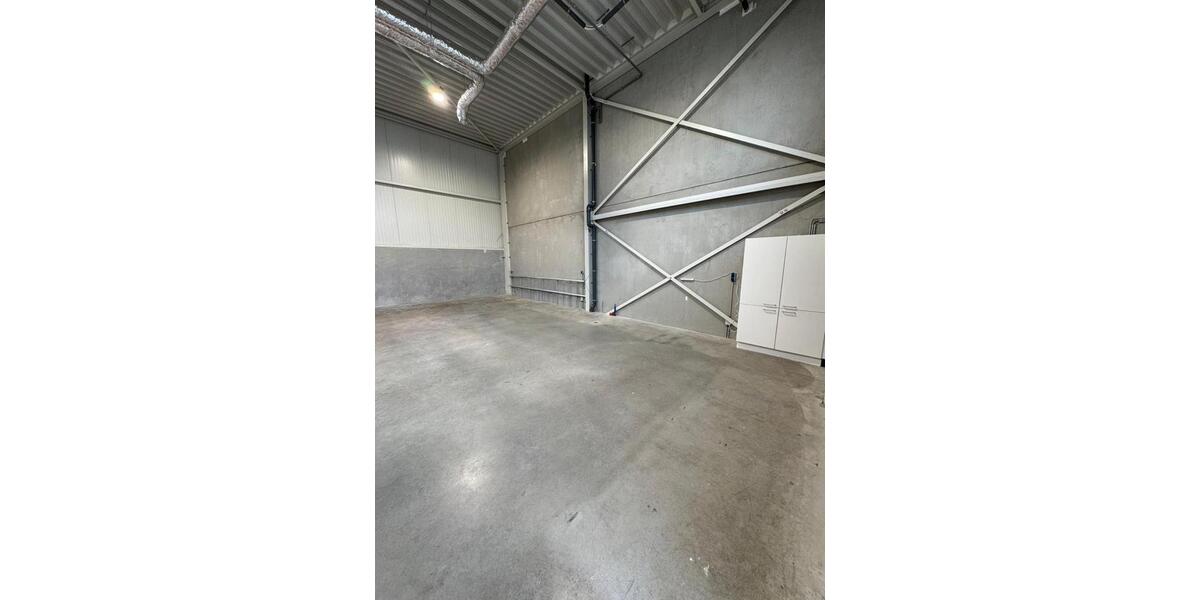 Gewerbeobjekt Essen Stadtbezirk V - 2.200&euro; | Angebot:26142846