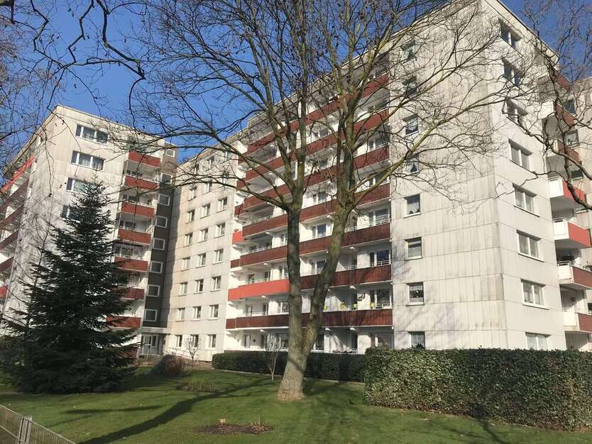 Wohnung zum Kaufen in Duisburg 72.000 € 61 m²