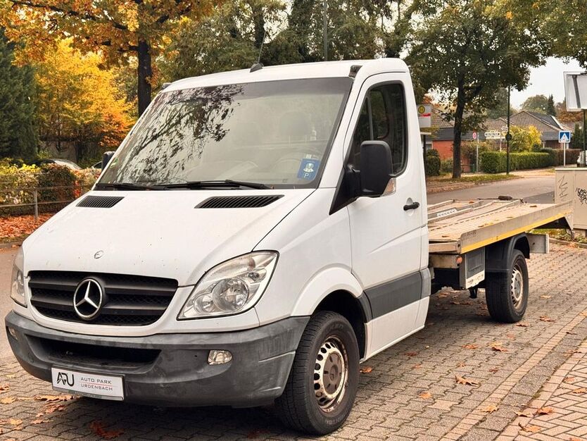 Mercedes-Benz Sprinter 270.000 km 14.980 € Düsseldorf 40593