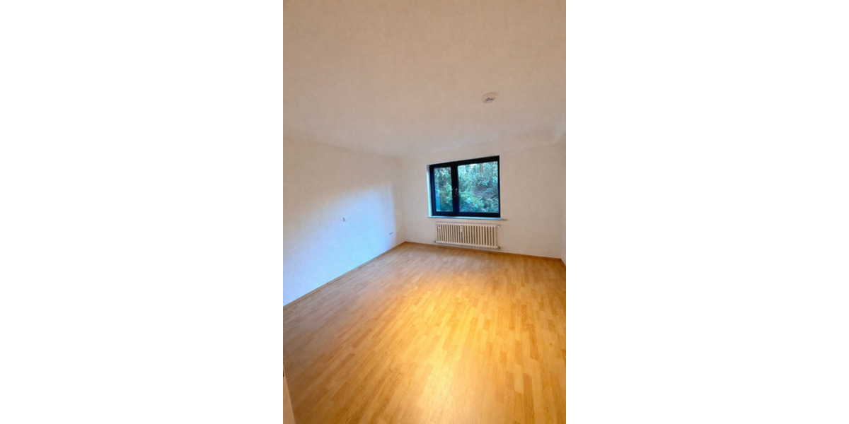 Wunderschöne, frisch renovierte Souterrain-Wohnung in Top-Lage 2 zimmer