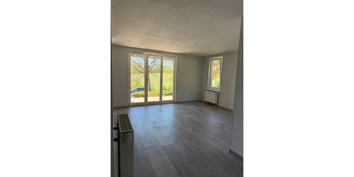 Etagenwohnung Wuppertal Dönberg - 2 Zimmer, 67 m&sup2;, 592&euro; | Angebot:26444523