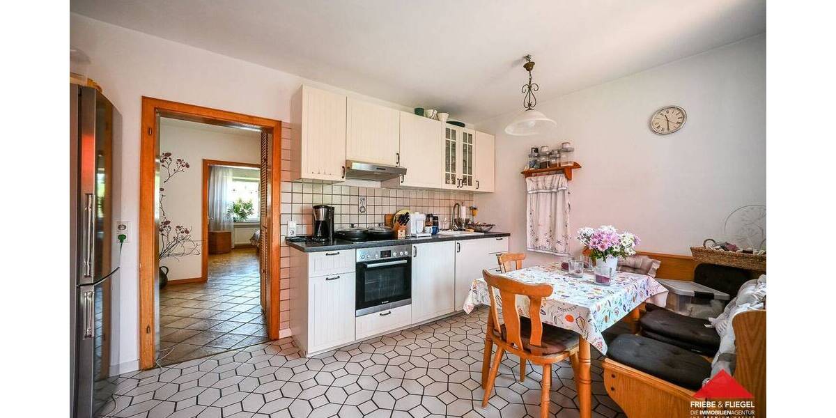 Gepflegtes Zweifamilienhaus mit Garage und schönem Grundstück - Mehrfamilienhaus, Wohnhaus Herne Holthausen | Angebot:26808480