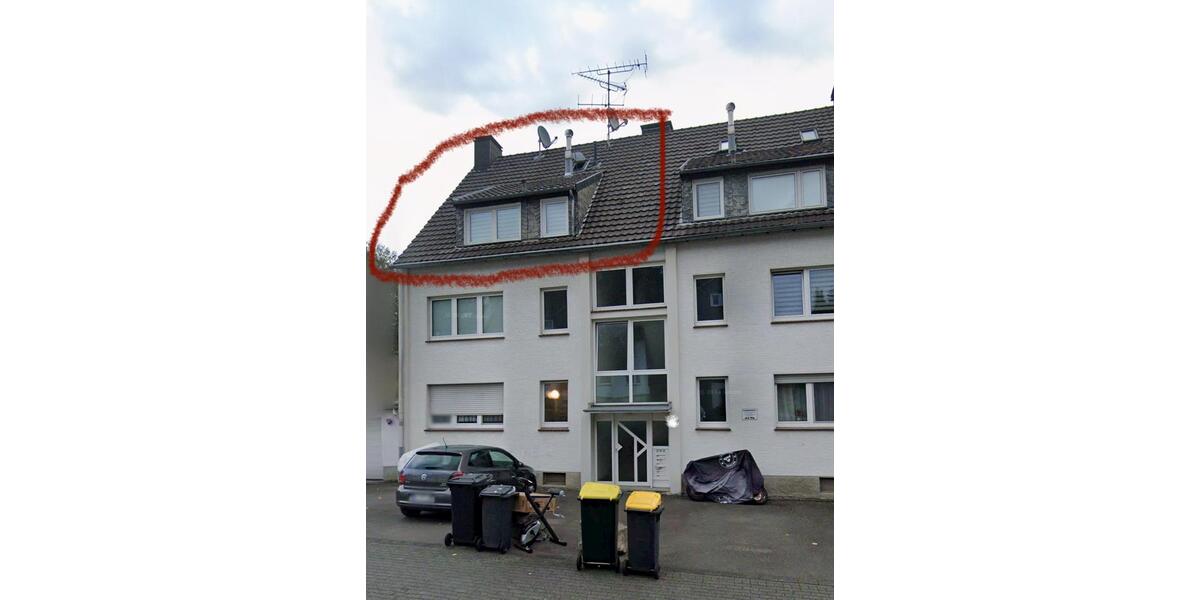 62qm Dachgeschosswohnung + 38qm Speicher (ausbaubar) zu verkaufen 2 zimmer