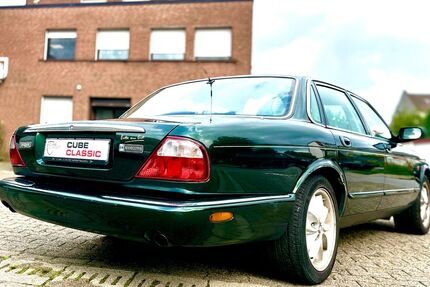 Jaguar XJ 243.984 km 6.450 € Essen 45127