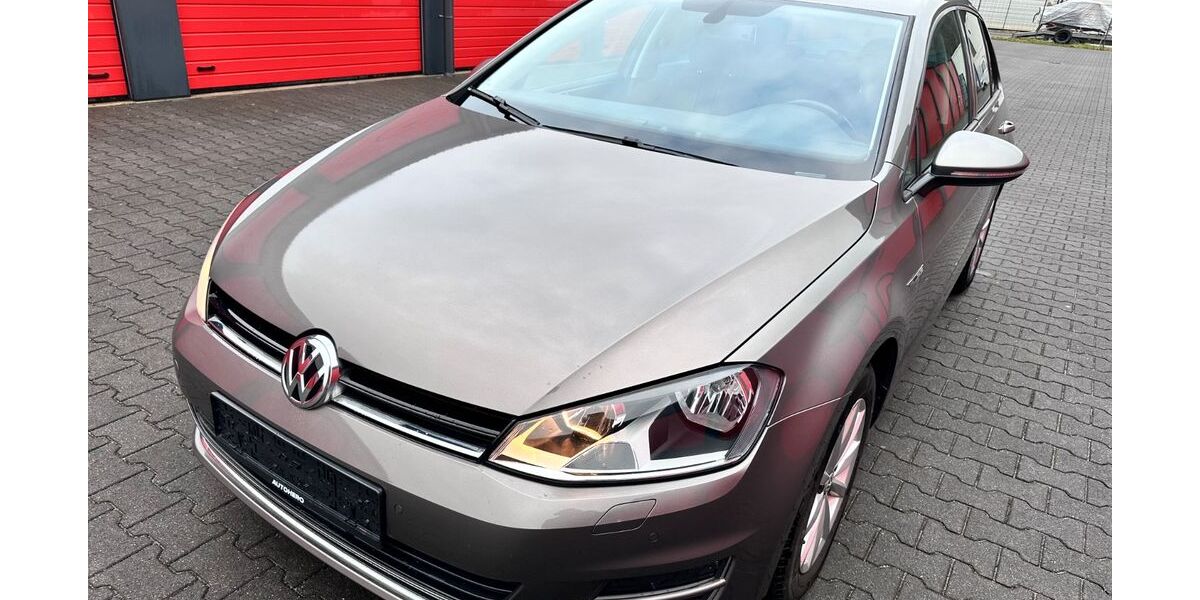 VW Golf 63.890 km 12.999 &euro; Oberhausen 46145