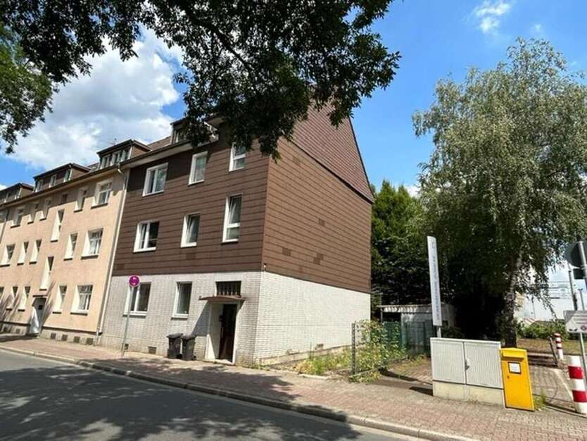 Haus zum Kaufen in Gelsenkirchen 239.000 € 243.05 m²