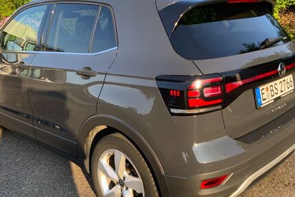 VW T-Cross 64.000 km 16.960 &euro; Essen 45355