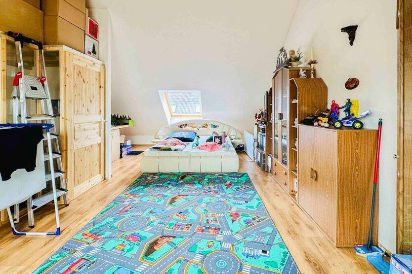Modernes Reihenmittelhaus mit kleinem Garten und Einzelgarage in Ratingen - KfW 70 Effizienz!