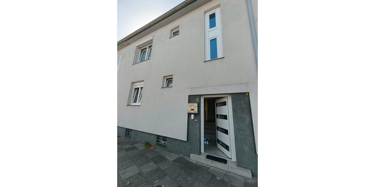 Reihenhaus Duisburg Mittelmeiderich - 4 Zimmer, 150 m&sup2;, 350.000&euro; | Angebot:27502880