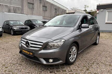 Mercedes B 180