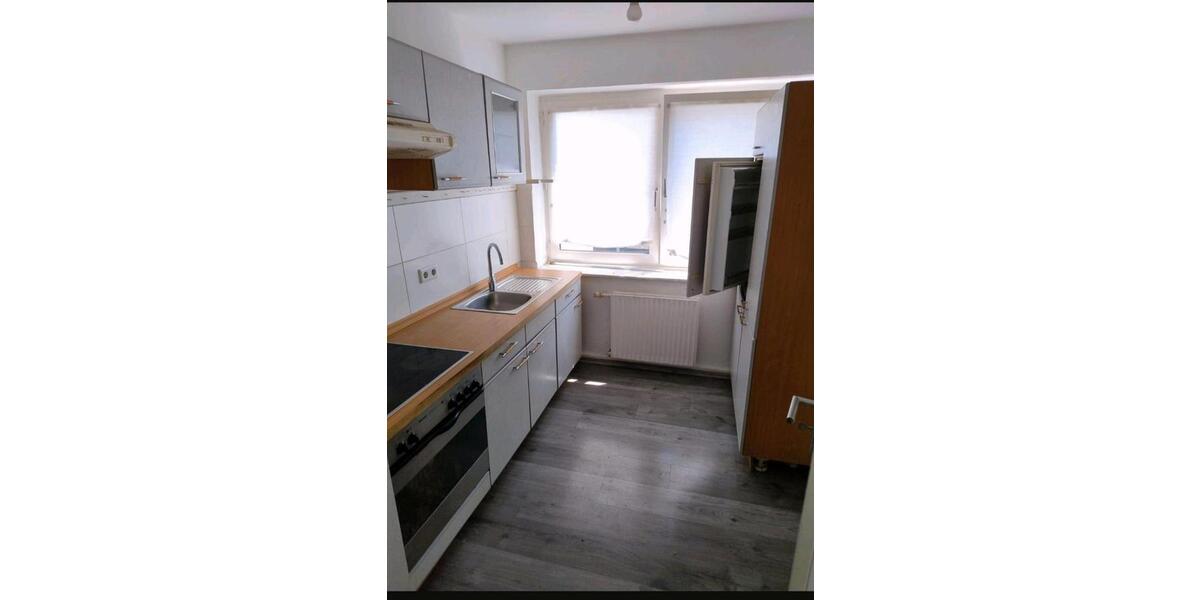Etagenwohnung Bottrop Feldhausen - 4 Zimmer, 80 m&sup2;, 750&euro; | Angebot:26300584