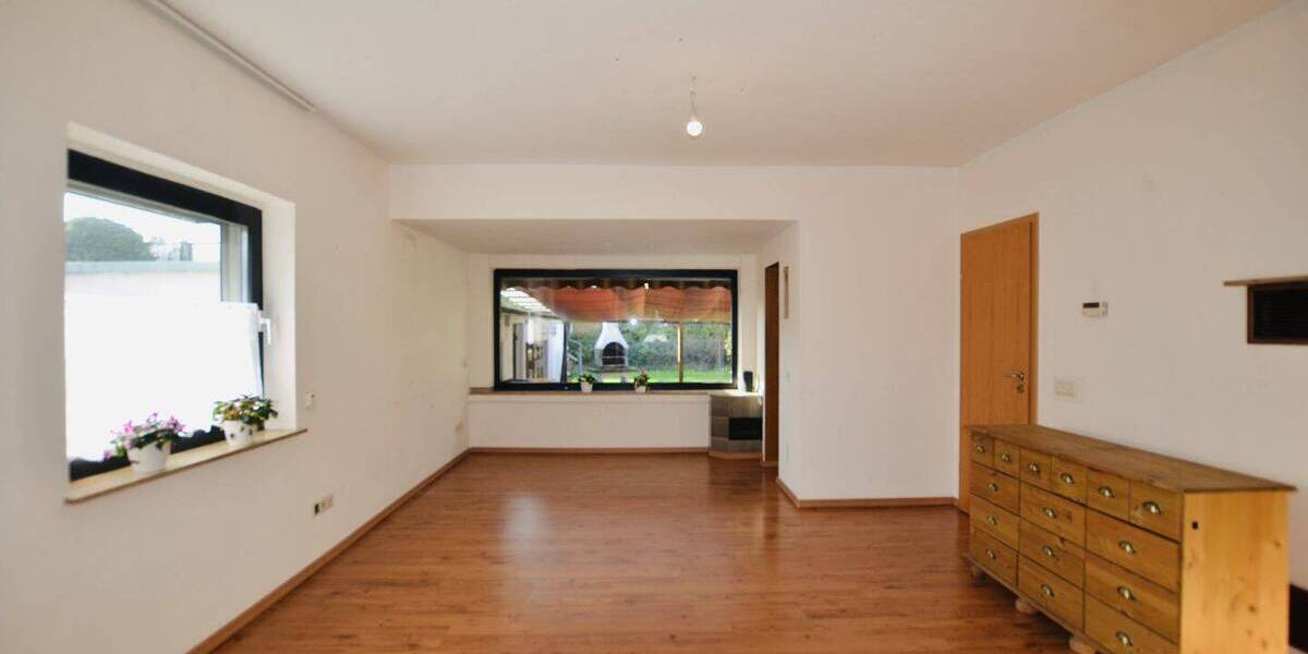 Einfamilienhaus Ratingen Tiefenbroich - 3 Zimmer, 111 m&sup2;, 349.000&euro; | Angebot:26043935