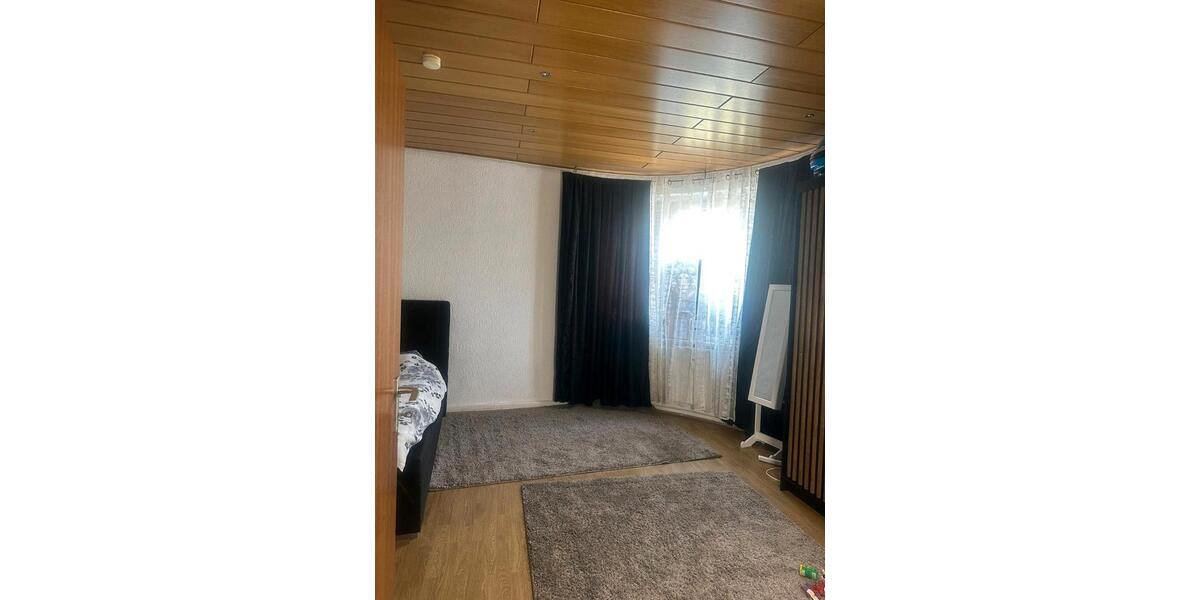 Etagenwohnung Gelsenkirchen Gelsenkirchen-Mitte - 3 Zimmer, 89 m&sup2;, 93.000&euro; | Angebot:27499343