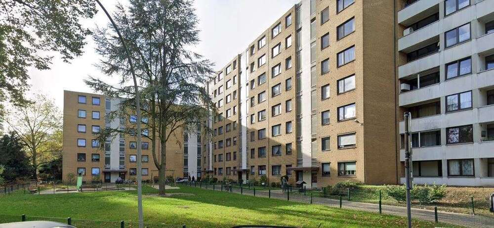 Wohnung zum Kaufen in Duisburg 82.000 € 68 m²