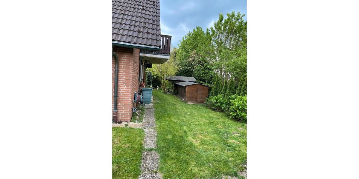 Einfamilienhaus Bochum Bochum-Nord - 6 Zimmer, 180 m&sup2;, 1.985&euro; | Angebot:26464424