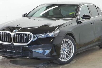 BMW i5 22.200 km 53.480 &euro; Essen 45134