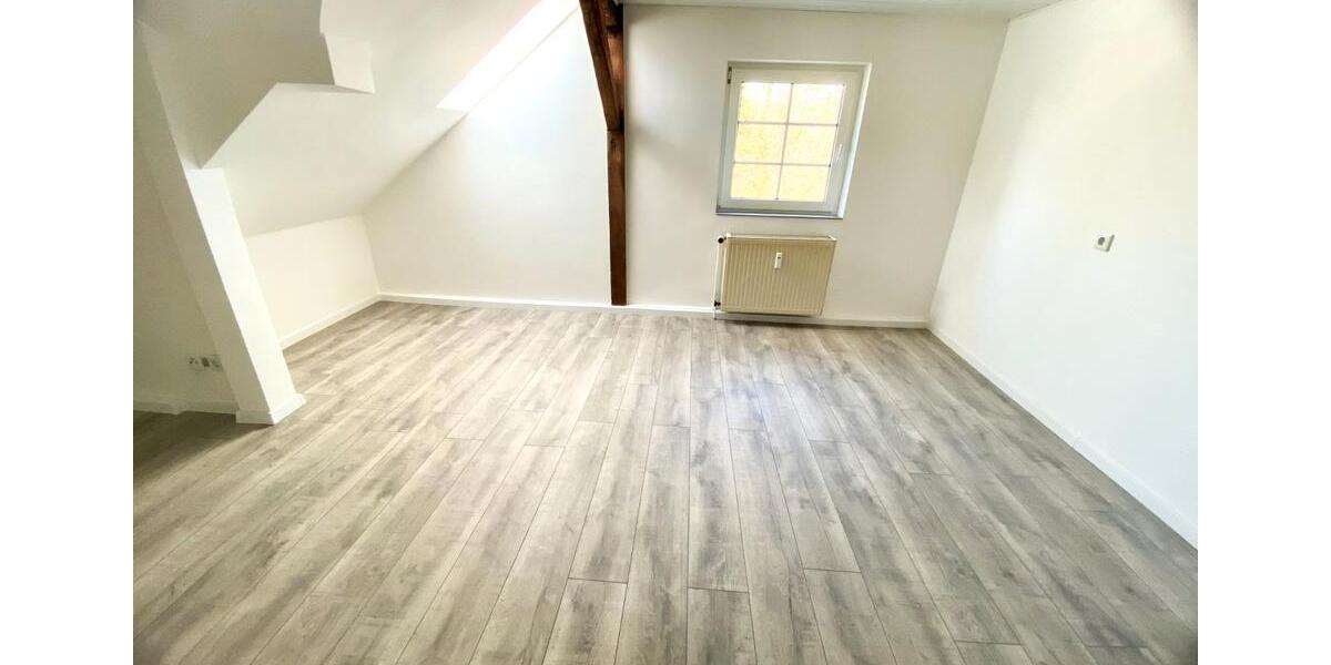 Erdgeschoßwohnung Herdecke - 5.5 Zimmer, 210 m&sup2;, 1.850&euro; | Angebot:26420601
