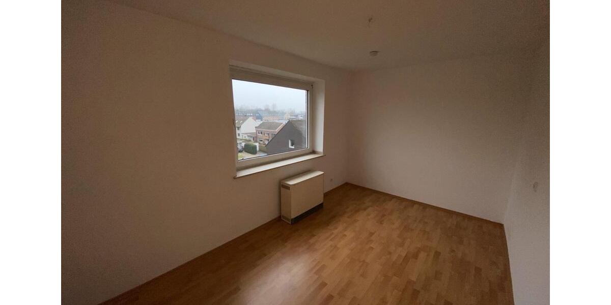 Etagenwohnung Bottrop Feldhausen - 3.5 Zimmer, 86 m&sup2;, 794&euro; | Angebot:26451013