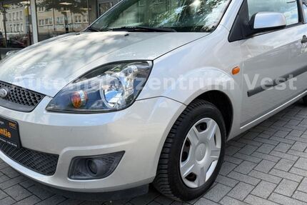 Ford Fiesta 113.000 km 2.390 &euro; Recklinghausen 45657