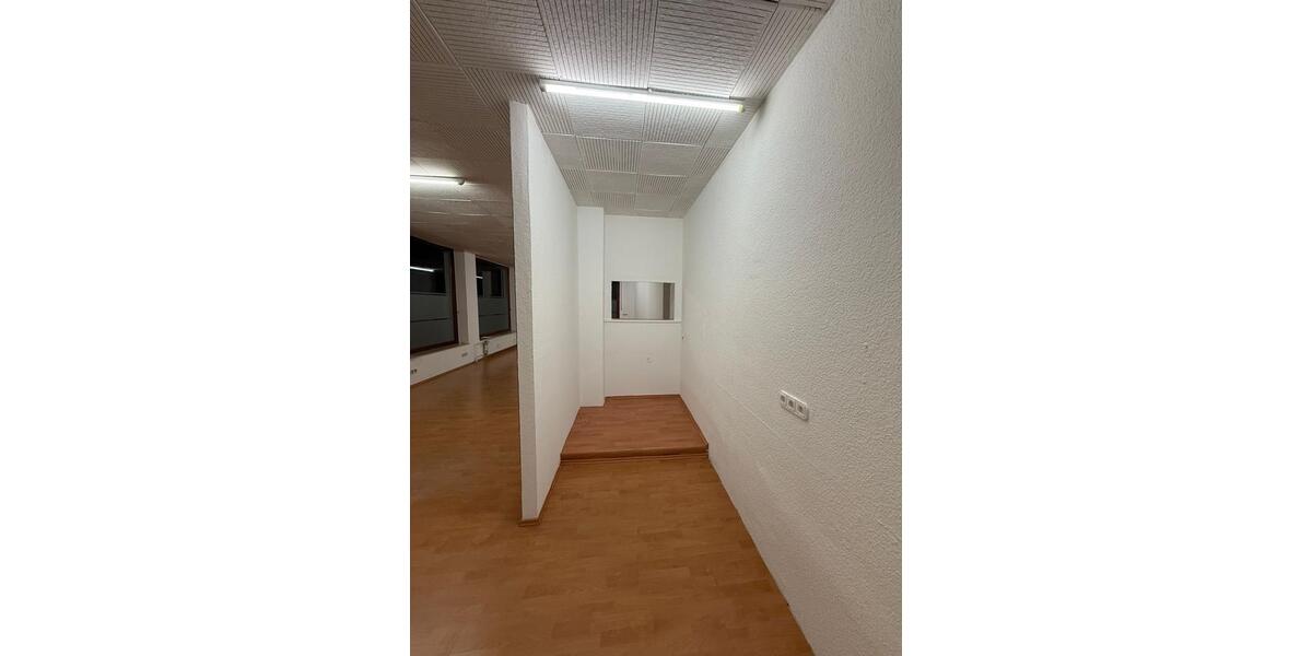 Gewerbeobjekt Mülheim an der Ruhr Menden-Holthausen - 700&euro; | Angebot:26416601