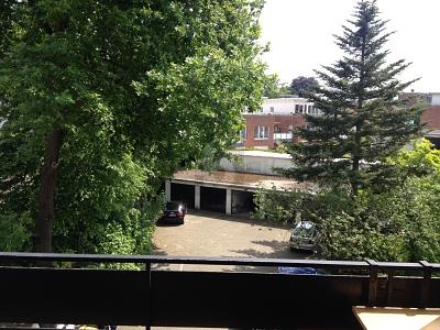 ATTRAKTIVE ANLAGE MIT BALKON 3 zimmer