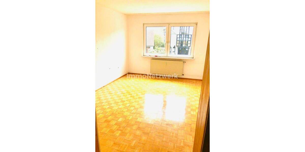 Mehrfamilienhaus mit 7 Wohnungen, Garage und ein Einfamilienhaus als Paket in Herne-Süd 1 zimmer