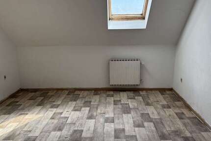 Wohnung Duisburg Beeck - 3 Zimmer, 71 m&sup2;, 395&euro; | Angebot:27437345