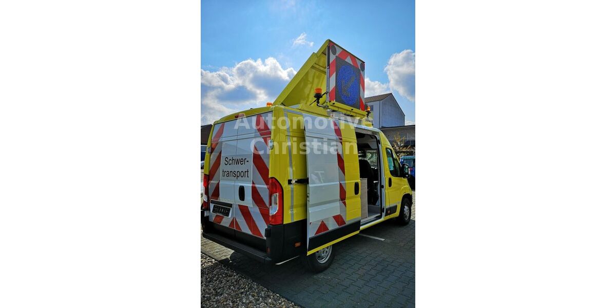 Citroen Jumper 15 km 93.990 &euro; Erkrath 40699