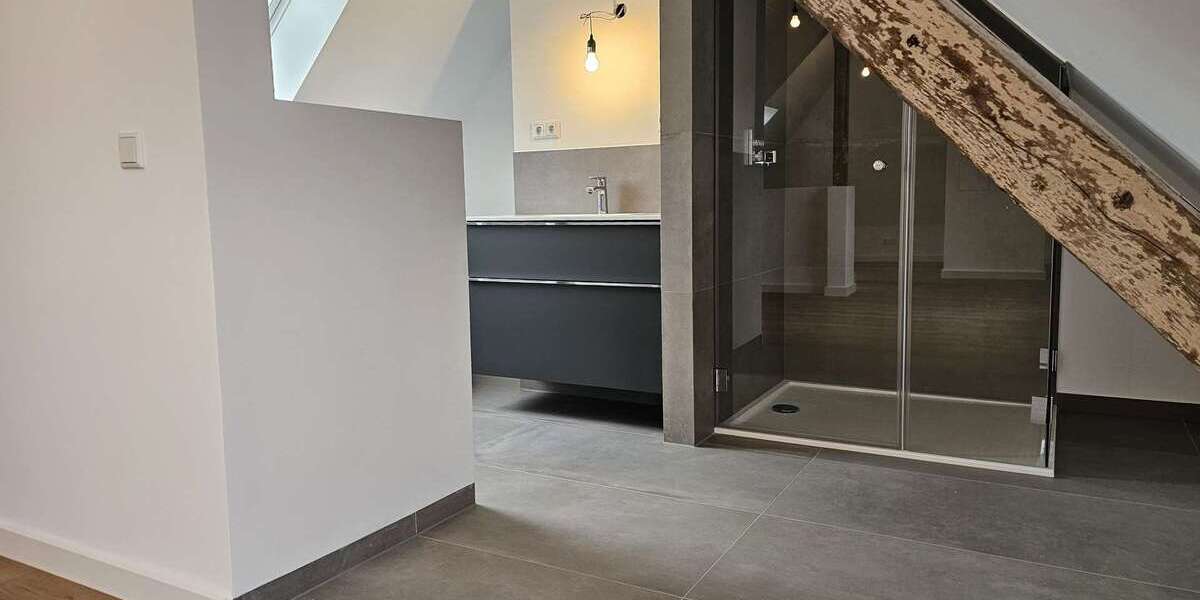 Etagenwohnung Essen Stadtbezirk VIII - 4 Zimmer, 132 m&sup2;, 379.900&euro; | Angebot:24690944