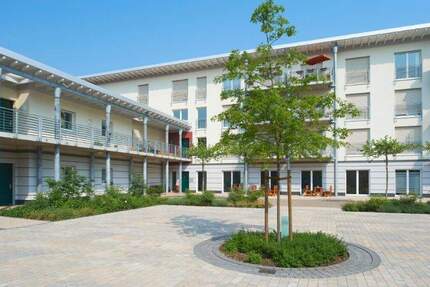 Schöne 2,5 Zimmer Wohnung im Mehrgenerationen-Haus! 2 zimmer