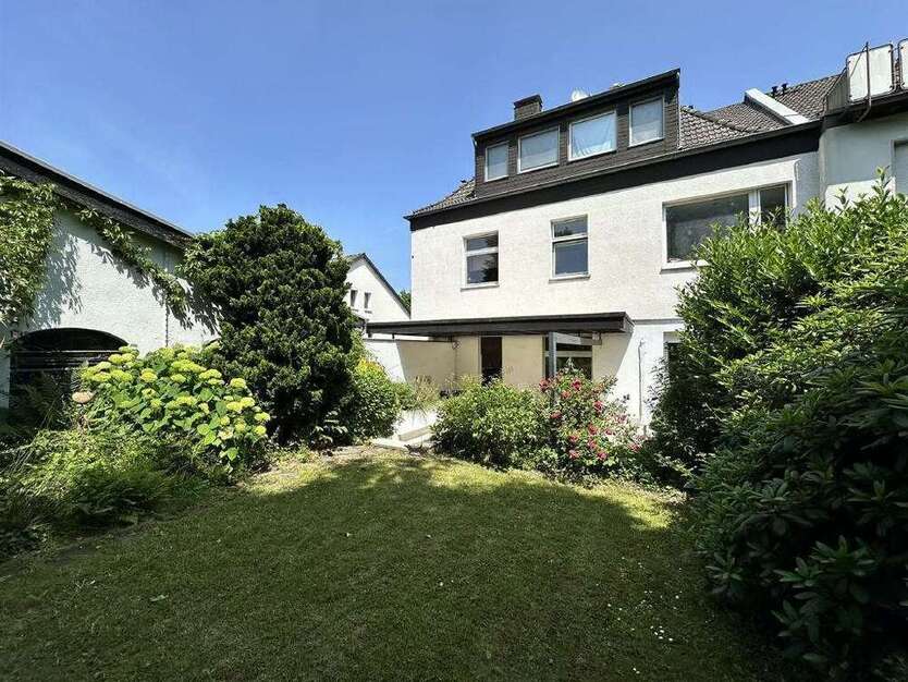 Haus zum Kaufen in Dortmund 540.000 € 414 m²