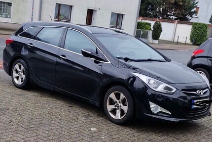 Hyundai i40 272.000 km 2.200 &euro; Moers 47441