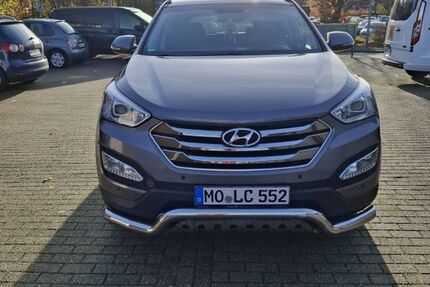 Hyundai SANTA FE 142.000 km 18.000 &euro; Moers 47443