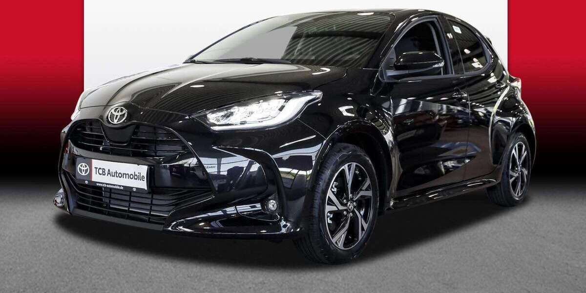 Toyota Yaris 1.010 km 25.989 &euro; Marl 45772