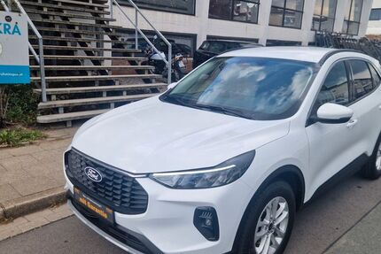 Ford Kuga 4.788 km 23.555 &euro; Essen 45307