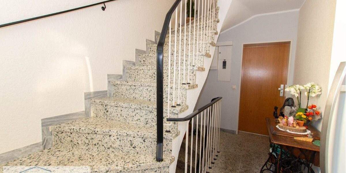 2 Familienhaus in absolut ruhiger Wohnlage #Carport #Stellplätze 1 zimmer