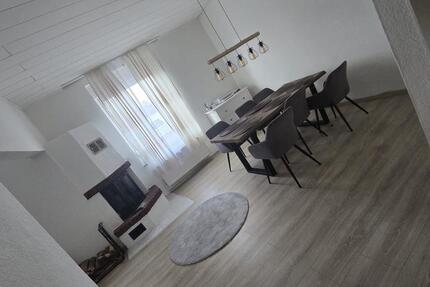 Wohnung zu vermieten Erdgeschoss mit Terrasse, Garage 3 zimmer