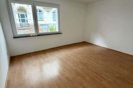 Wohnung Wuppertal Arrenberg - 2 Zimmer, 65 m&sup2;, 550&euro; | Angebot:27503599