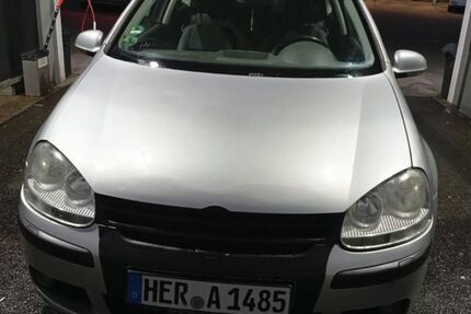VW Golf 228.000 km 1.450 &euro; Bochum 44866