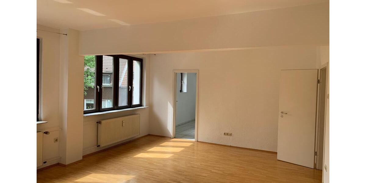 Etagenwohnung Essen Stadtbezirk II - 2.5 Zimmer, 70 m&sup2;, 950&euro; | Angebot:26206902