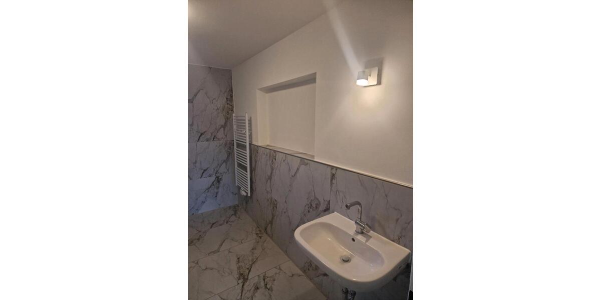 Erdgeschoßwohnung Ratingen Tiefenbroich - 2 Zimmer, 76 m&sup2;, 1.200&euro; | Angebot:25309649