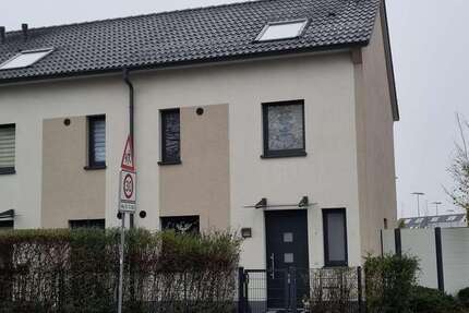 Haus zum Mieten in Velbert 1.850 € 120 m² 4 zimmer