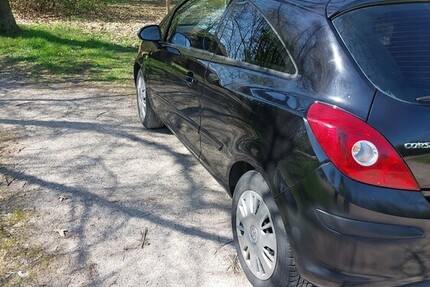 Opel Corsa D 243.000 km 1.150 € Dorsten 46284